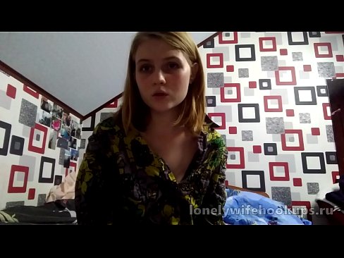 ❤️ 来自俄罗斯的年轻金发碧眼的学生喜欢更大的阴茎。 ❤️ Porno ❌️